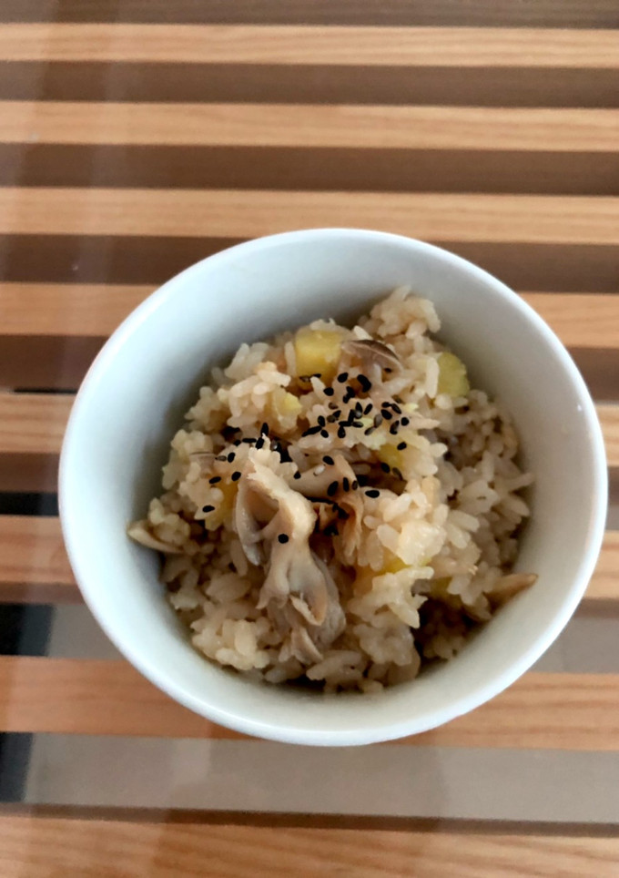 さつまいもときのこの炊き込みご飯-レシピのメイン写真