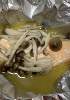 簡単☆鮭のホイル焼き(しめじver)-レシピのメイン写真