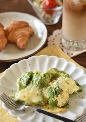 アボカドのとろーりチーズ焼き-レシピのメイン写真