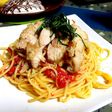 パリパリチキンの冷製トマトパスタ