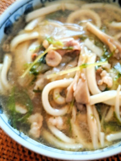 水菜と豚バラ肉の中華スープうどん-レシピのメイン写真