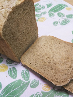 いい香り♪ほうじ茶食パン-レシピのメイン写真