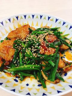 鶏ももとニラのピリ辛炒め-レシピのメイン写真