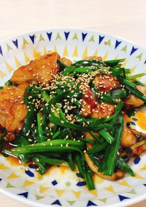 鶏ももとニラのピリ辛炒め-レシピのメイン写真