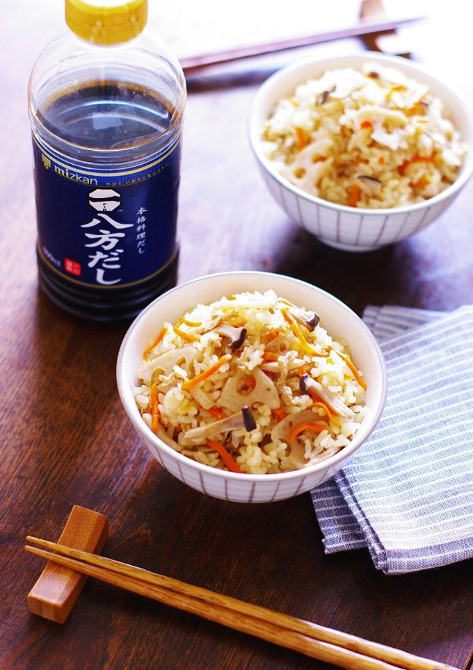 れんこんとえりんぎのヤミツキ炊き込みご飯-レシピのメイン写真