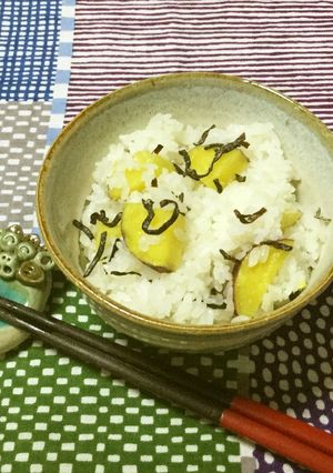 さつまいもご飯☆簡単☆味付けは塩昆布だけ-レシピのメイン写真