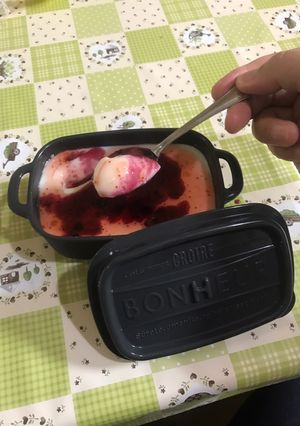 ミルクプリンwithベリーソースをかけて-レシピのメイン写真