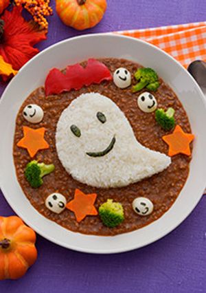 オバケがかわいいハロウィンカレー-レシピのメイン写真