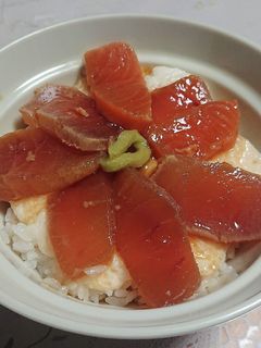 マグロ漬け山かけ丼(簡単に美味しく)-レシピのメイン写真
