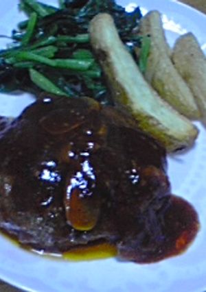 普通のハンバーグ-レシピのメイン写真