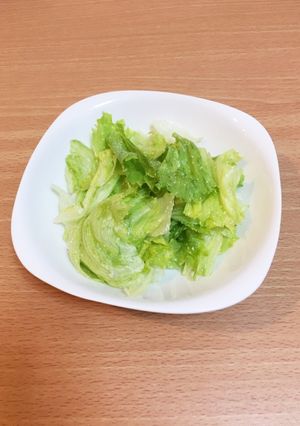 レタスとクレイジーソルトのサラダ-レシピのメイン写真