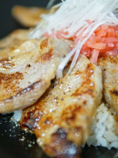 帯広風厚切りの豚丼!-レシピのメイン写真