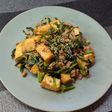 厚揚げでかさまし!ひき肉とニラの中華炒め