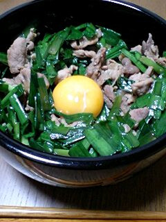 簡単☆ニラ豚丼-レシピのメイン写真
