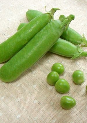 ちょっと楽しい♪えんどう豆の剥き方～☆-レシピのメイン写真