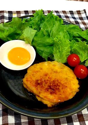 歯応え抜群☆レンコン入り月見つくねバーグ-レシピのメイン写真
