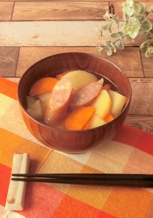 レンジで簡単★シャウエッセン味噌汁-レシピのメイン写真