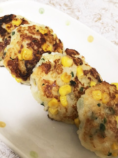 はんぺんとコーンのふわふわ焼き-レシピのメイン写真