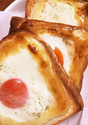 目玉焼きパン-レシピのメイン写真