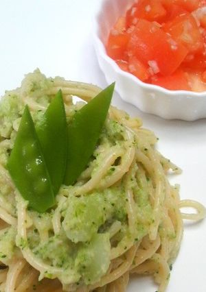 アボカドのジェノベーゼ風パスタ-レシピのメイン写真