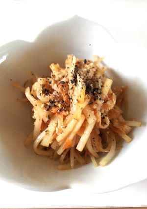 大根の皮と桜海老の炒め煮♪-レシピのメイン写真