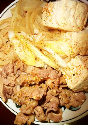 肉豆腐のオンザライス　いわゆる一つの丼物-レシピのメイン写真