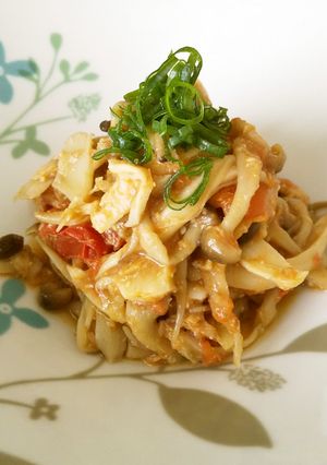 旨味たっぷり♪きのことツナのトマト味噌煮-レシピのメイン写真