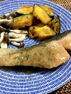 鮭のムニエル レモンバターソース-レシピのメイン写真