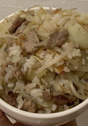 【簡単！】豚肉じゃがいももやしの炒めご飯-レシピのメイン写真