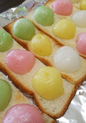カラフル❤️お月見だんごトースト-レシピのメイン写真