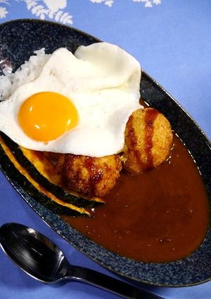 簡単！コロッケカレー☆野菜の素揚げ添え-レシピのメイン写真