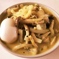 รูปของ ロカボでガッツリ、しらたきタイカレー風味