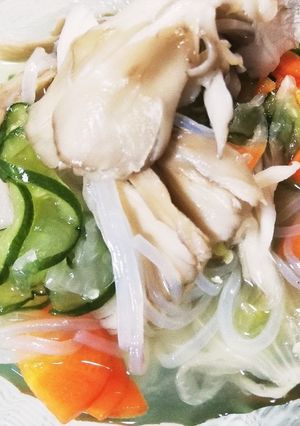 貴女風味でキノコと春雨とお家野菜の酢物。-レシピのメイン写真