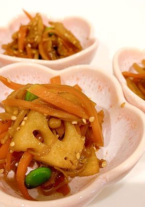 人参蓮根きのこと枝豆の華やかきんぴら-レシピのメイン写真