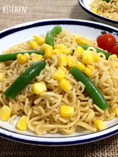 【 インスタントラーメンで汁なし麺♪】-レシピのメイン写真