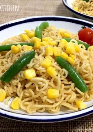 【 インスタントラーメンで汁なし麺♪】-レシピのメイン写真