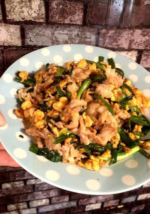 ガツンと来るニラと豚肉と卵のオイマヨ炒め-レシピのメイン写真