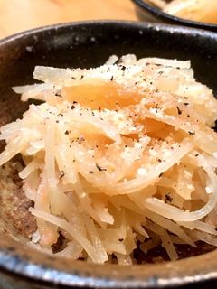 レンジで簡単!無限!じゃが明太ごま油和え-レシピのメイン写真