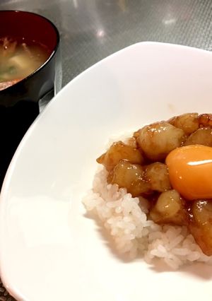 エビユッケ丼【覚書】-レシピのメイン写真