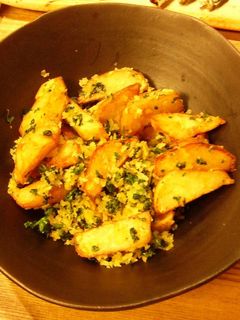 ポテトのにんにくパン粉炒め-レシピのメイン写真