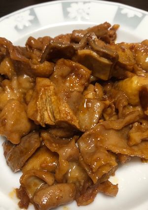 豚ホルモンと鶏皮のスタミナ炒め-レシピのメイン写真