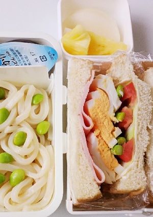サンドイッチと冷しうどん弁当-レシピのメイン写真