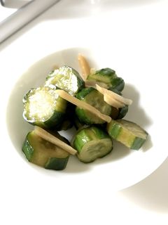 子供大好き♪きゅうりのめんつゆ漬け-レシピのメイン写真