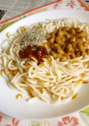 納豆＋ちりめんじゃこの冷やしうどん-レシピのメイン写真