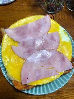 満月たまごトースト-レシピのメイン写真
