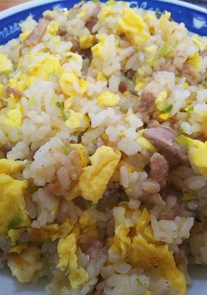 簡単中華・卵と長葱だけの炒飯-レシピのメイン写真