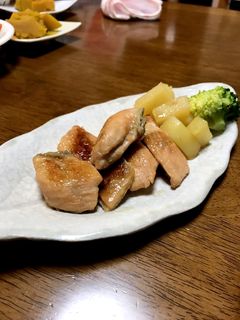 秋鮭とじゃがいもの照り煮-レシピのメイン写真