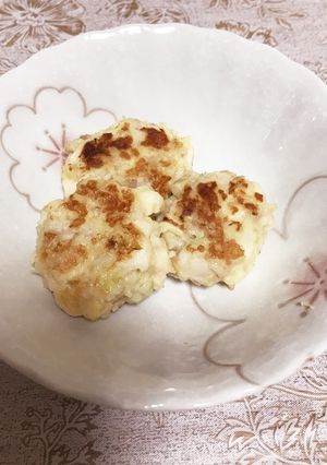 1歳離乳食☆はんぺんと鶏ひき肉のおやき-レシピのメイン写真