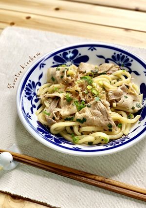簡単＆満腹＊豚バラと小ねぎの焼きうどん＊-レシピのメイン写真