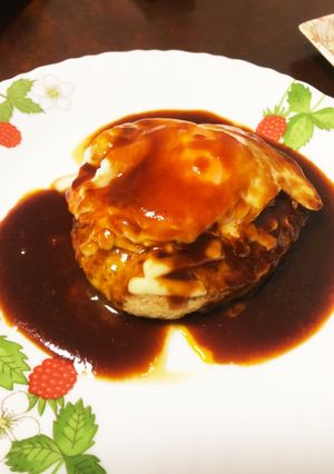 半熟卵とチーズハンバーグ-レシピのメイン写真
